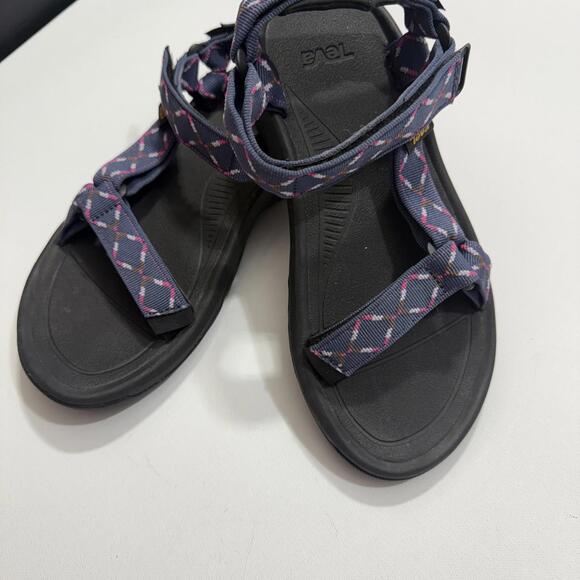 Teva Hurricane Gorpcore Outdoor  Hiking Trail Printed Sandals Women's 7&8 READ! - Picture 1 of 15